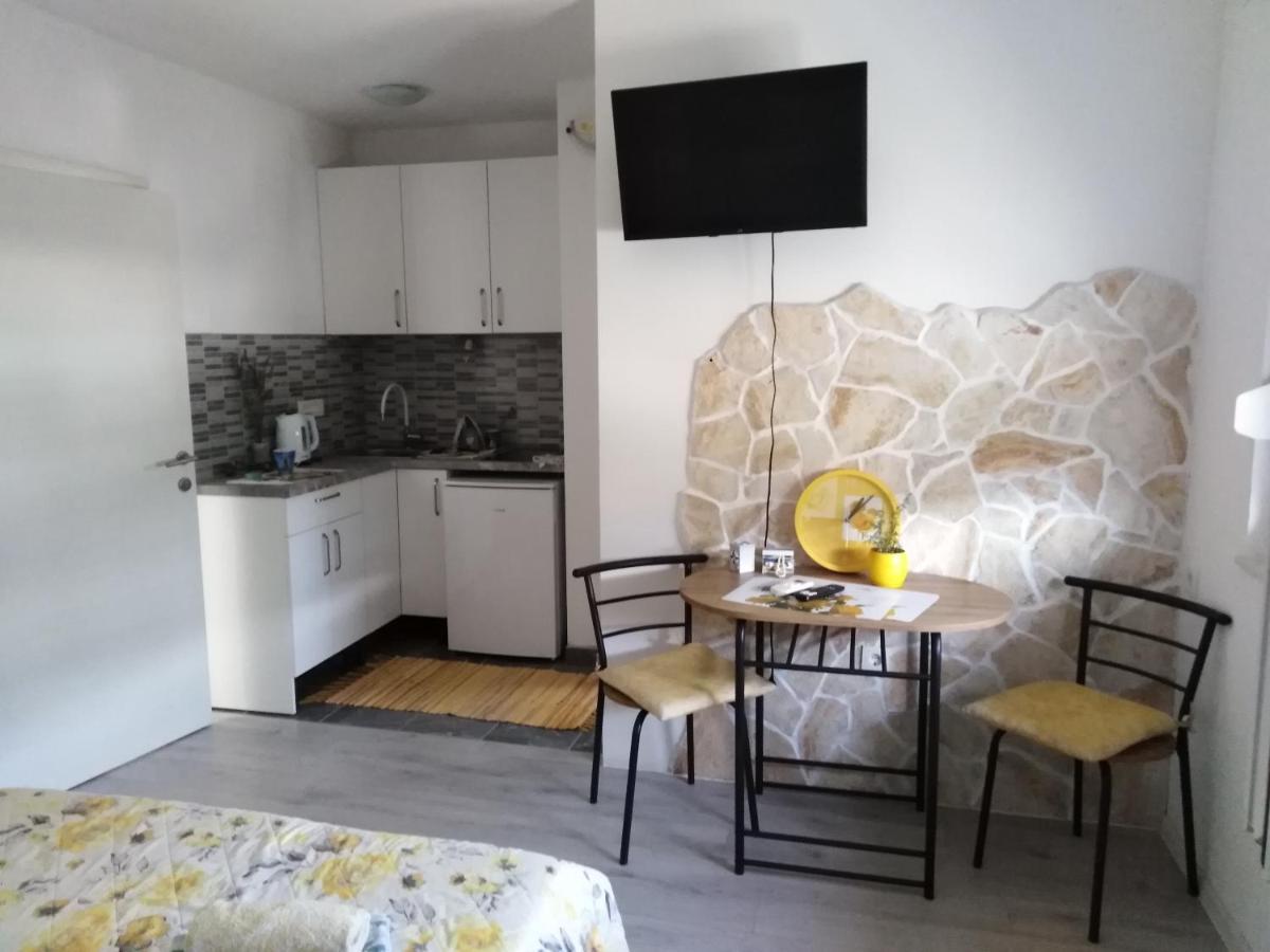 3D Studio Apartment Kaštela Kültér fotó